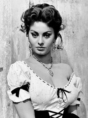 Sophia Loren femme fatale style